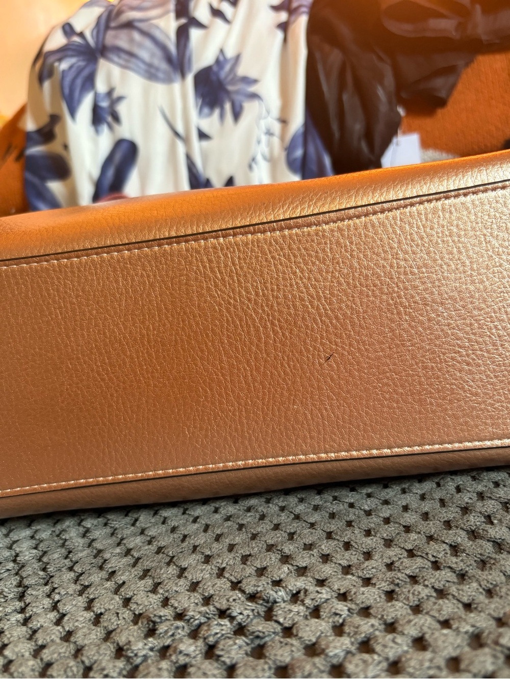 COACH F39675 Leather Derby Tote (Rose Gold/Metallic) - Picture 14 of 16